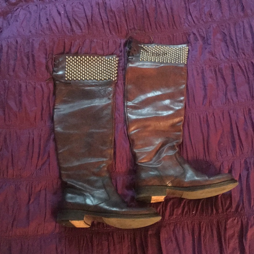 HTC Over-the-knee, studded Boots